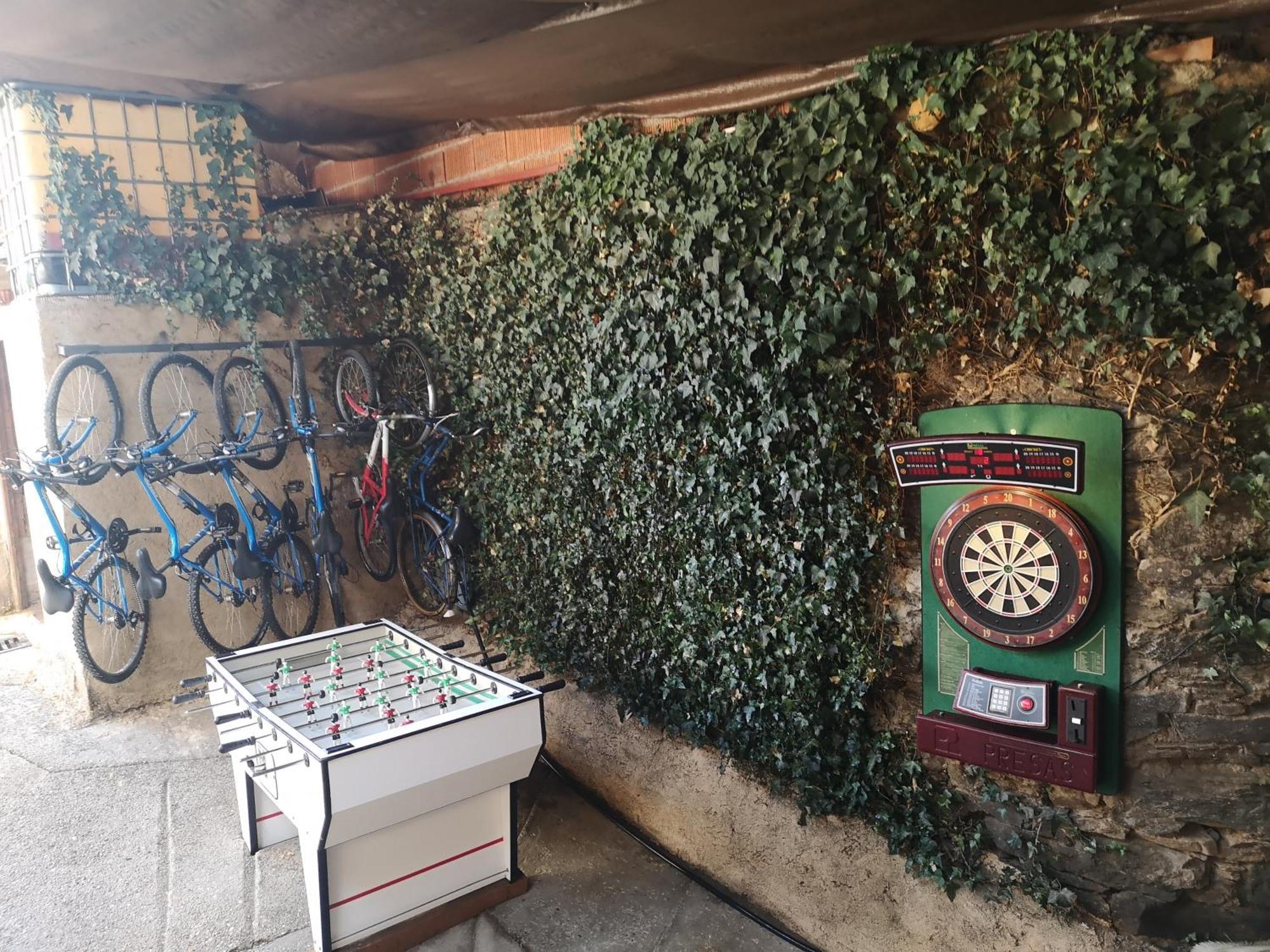 Penzion Casa Abuela ★★★ Grisuela Exteriér fotografie