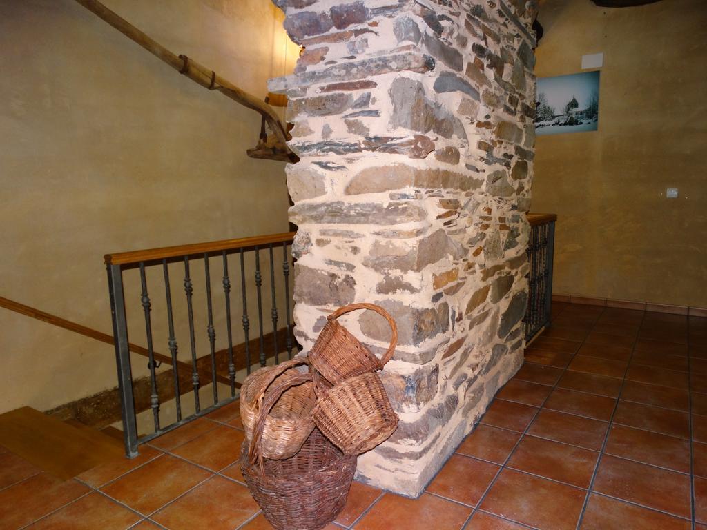 Penzion Casa Abuela ★★★ Grisuela Exteriér fotografie