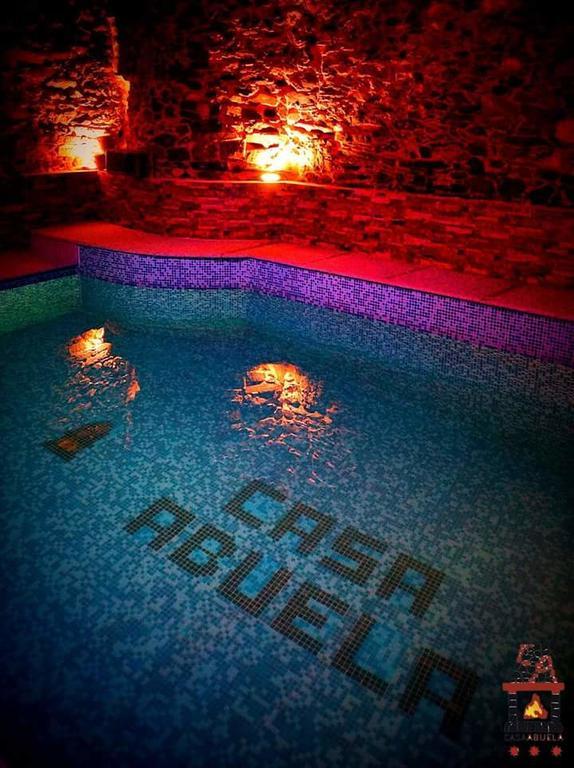 Penzion Casa Abuela ★★★ Grisuela Exteriér fotografie